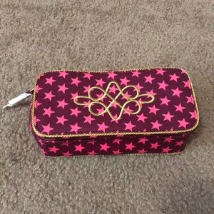 SOLD!!! 💖💖 NWOT MAC makeup brush container